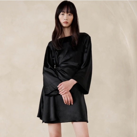 Banana Republic Satin Lined Kimono Mini Dress NWT M Black Corpcore Quiet Luxury - Picture 1 of 6
